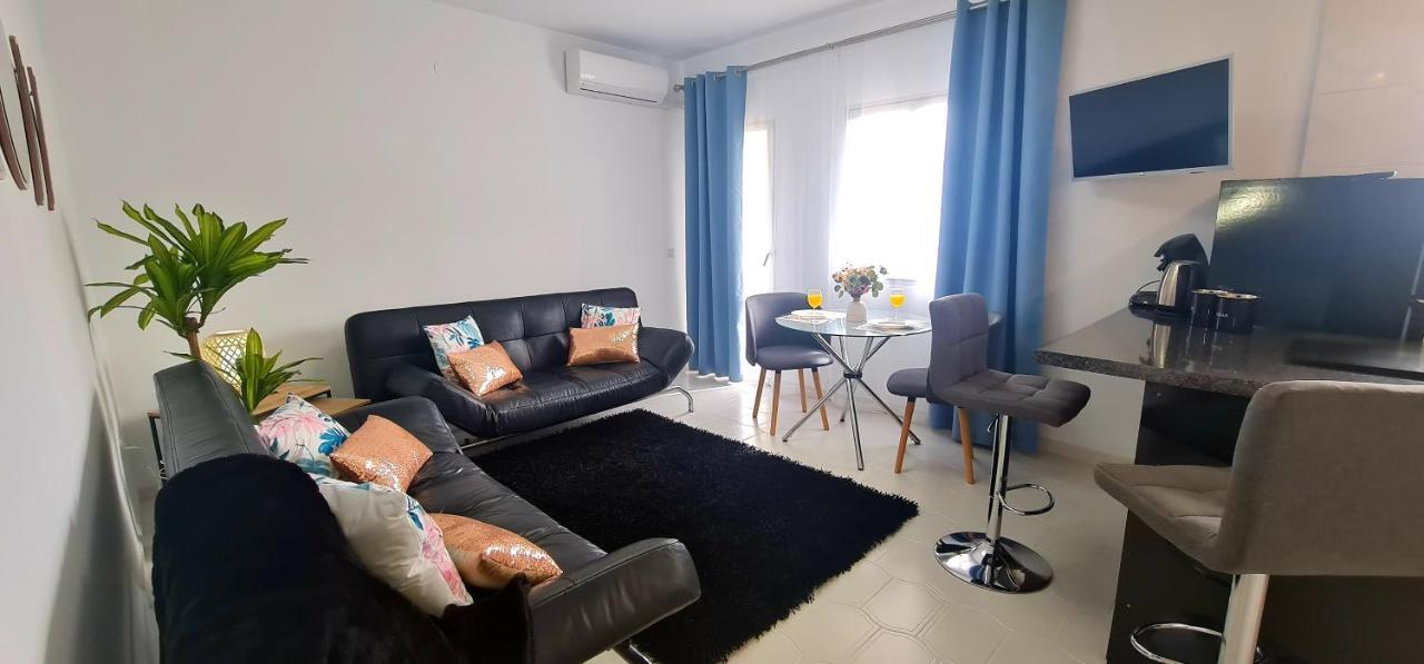 Precioso Apartamento Con Piscinas Y Vistas Al Mar. Benalmádena Exterior foto